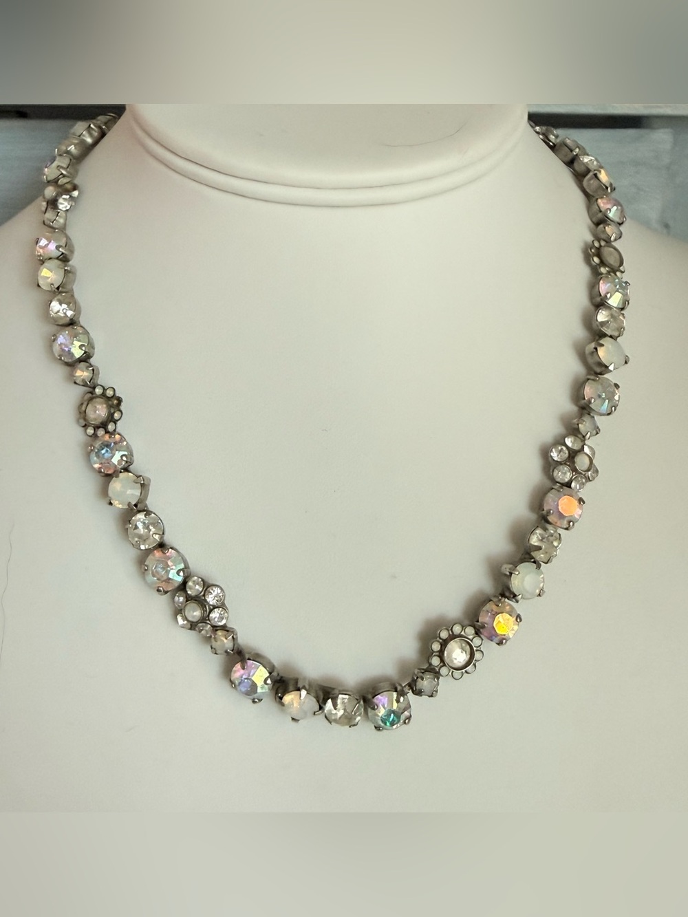 Sorrelli Aurora Crystal Necklace - Iridescent White Sparkle